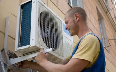 Getting Heating and Cooling Services from a Technician in Arkansas