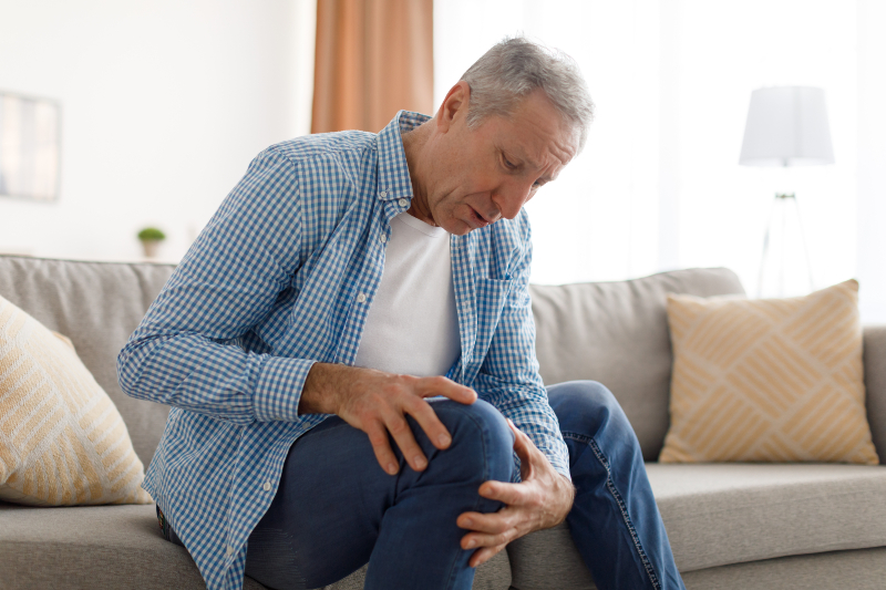 How Does Age Impact the Prevalence of Hip Pain and its Treatment in Peoria, AZ