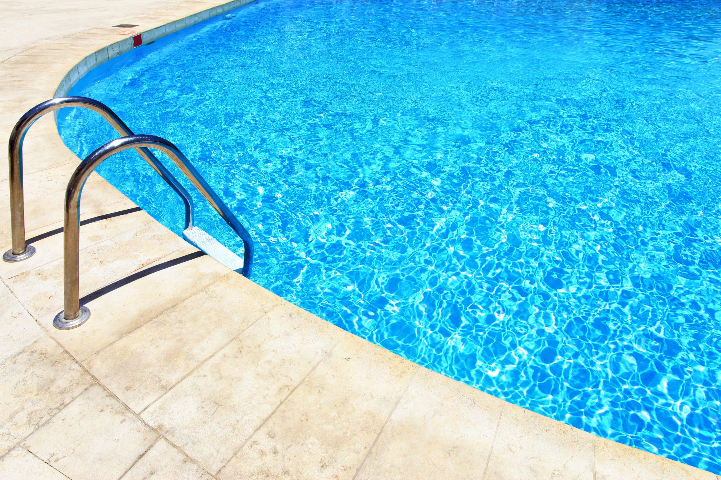 Times in Which You Need a Pool Cleaning in League City