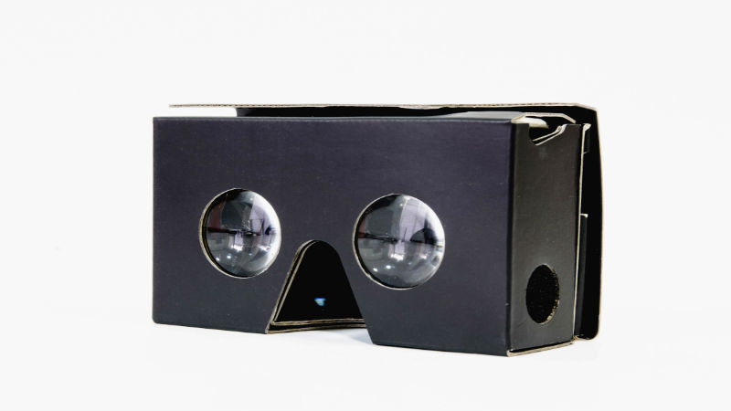 Benefits of Using Cardboard Virtual Reality Headsets For Your Business