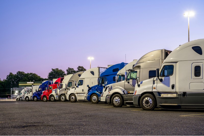 Discover the Key Benefits of Registering for a CDL School in Philadelphia, PA