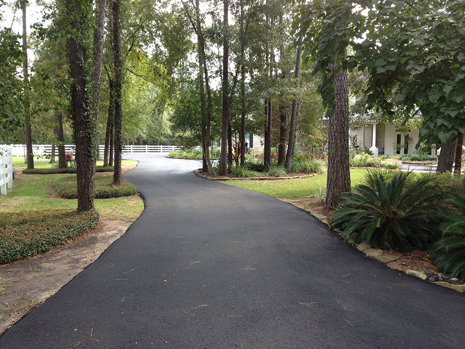 Are You Looking for the Best Driveway Sealer in Findlay, OH?